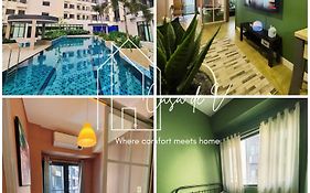 Spring Residences - 2Br Condo Near Airport With Balcony And Pool Views